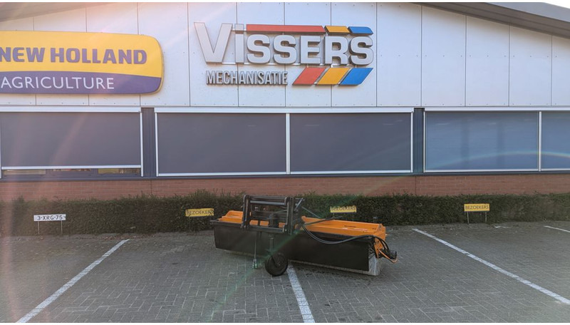 Bema Bema 25 Veegmachine - Cleaning machinery: picture 2 Bema Bema 25 Veegmachine - Cleaning machinery: picture 2