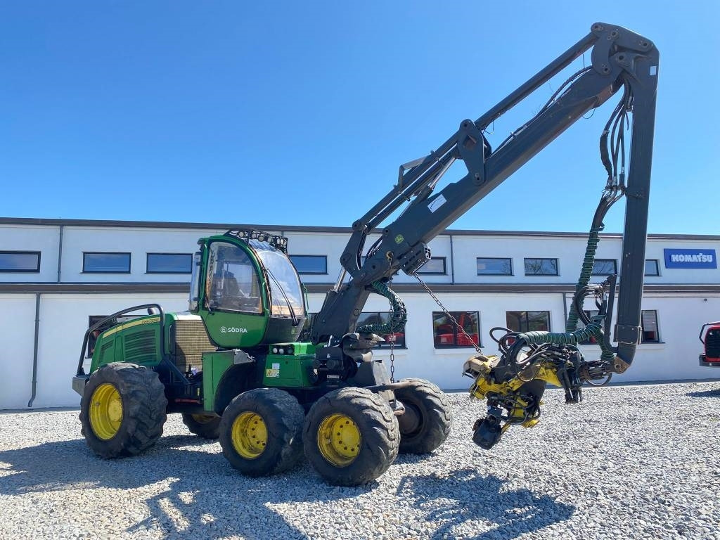 John Deere 1170 E - Forestry harvester: picture 1 John Deere 1170 E - Forestry harvester: picture 1