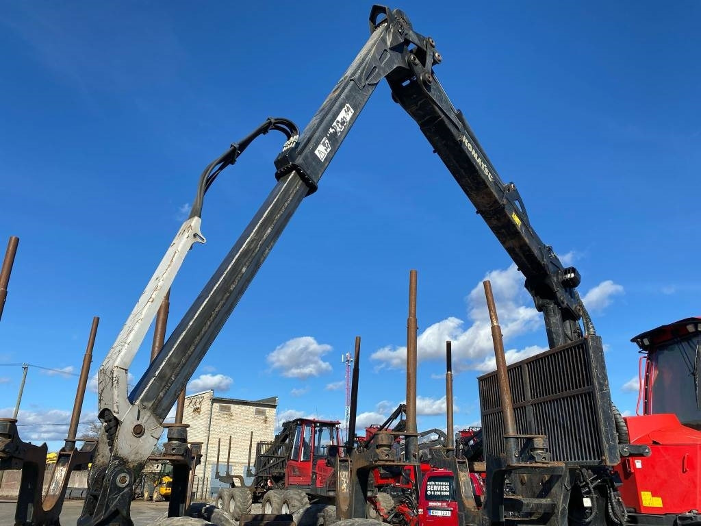 Forwarder Komatsu 875: picture 8