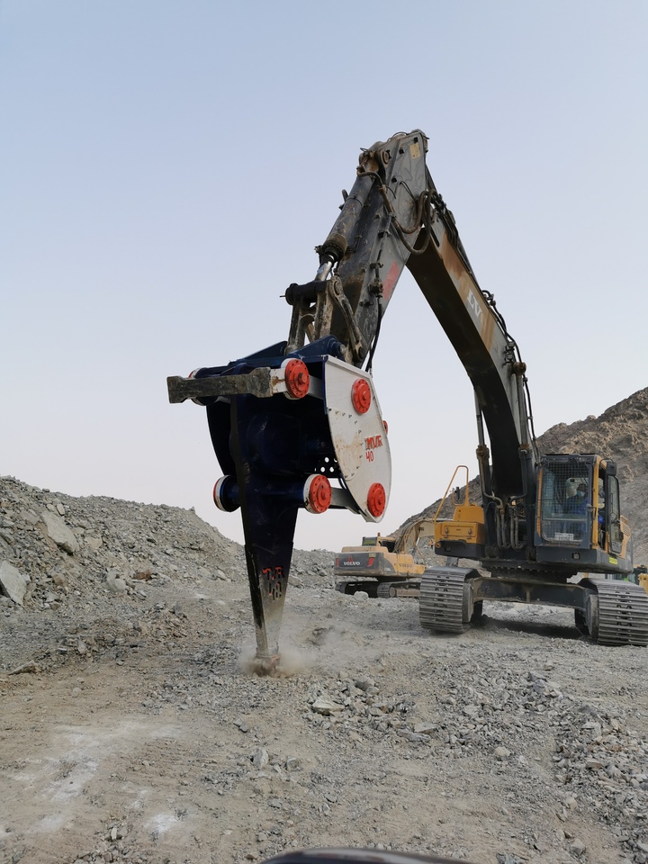 New Ripper for Excavator AME Vibro Ripper (MVR 40): picture 25