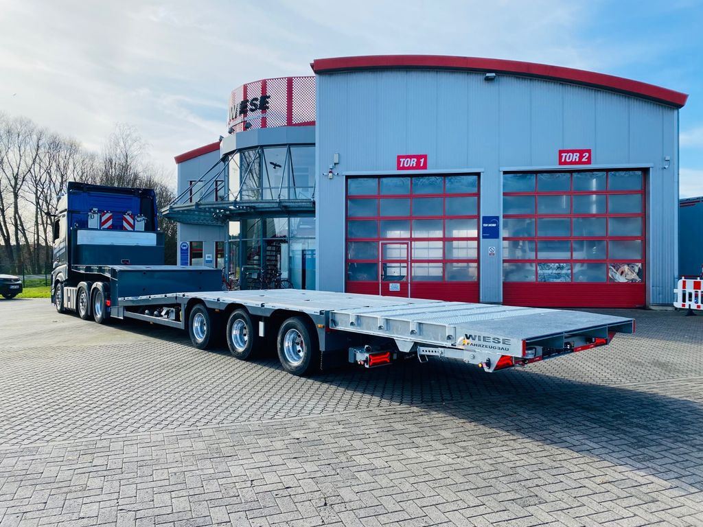 Gabelstapler/Arbeitsbühnentransporter Klapprampe - Low loader semi-trailer: picture 4 Gabelstapler/Arbeitsbühnentransporter Klapprampe - Low loader semi-trailer: picture 4