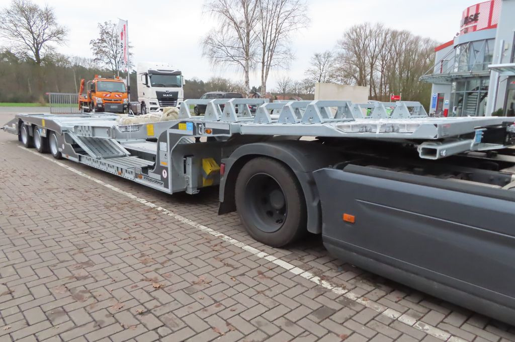 Kässbohrer K.SOK Truck/Car Transporter, Novagrau - Autotransporter semi-trailer: picture 4 Kässbohrer K.SOK Truck/Car Transporter, Novagrau - Autotransporter semi-trailer: picture 4