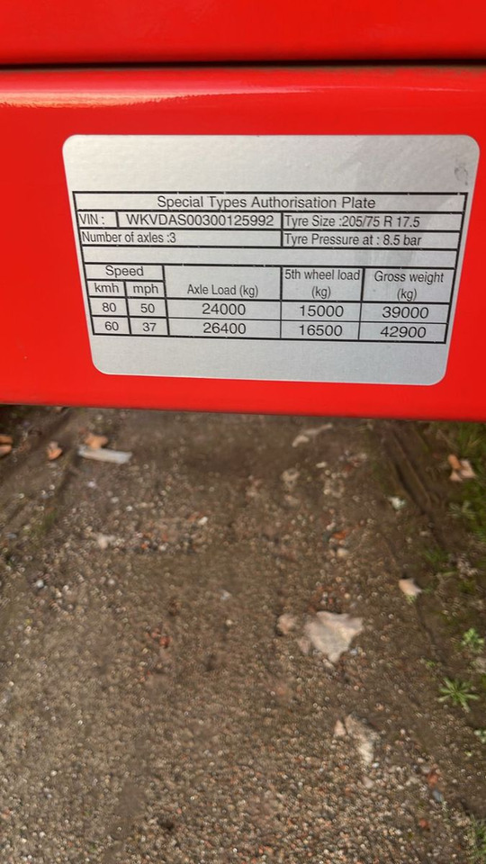 Kässbohrer KSLA RJ Mega Jumbo Tieflader tele Wie Neu - Low loader semi-trailer: picture 4 Kässbohrer KSLA RJ Mega Jumbo Tieflader tele Wie Neu - Low loader semi-trailer: picture 4