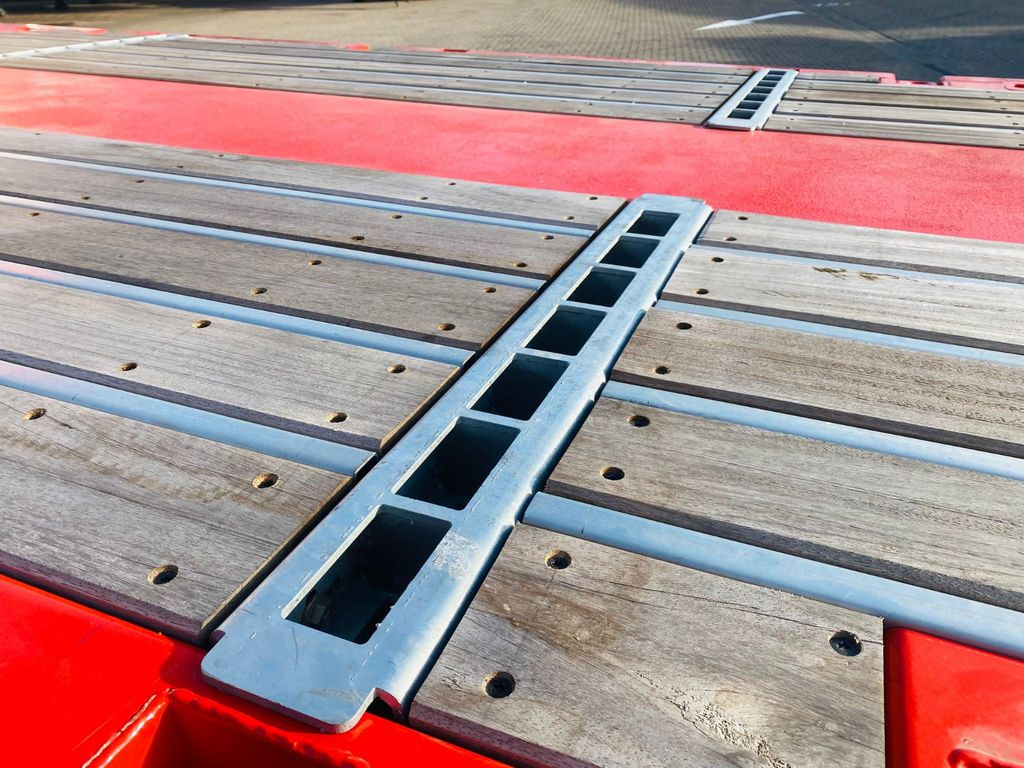 Leasing of Kässbohrer Mega Tele HD Plattform Auflieger mit Radmulden Kässbohrer Mega Tele HD Plattform Auflieger mit Radmulden: picture 15 Leasing of Kässbohrer Mega Tele HD Plattform Auflieger mit Radmulden Kässbohrer Mega Tele HD Plattform Auflieger mit Radmulden: picture 15