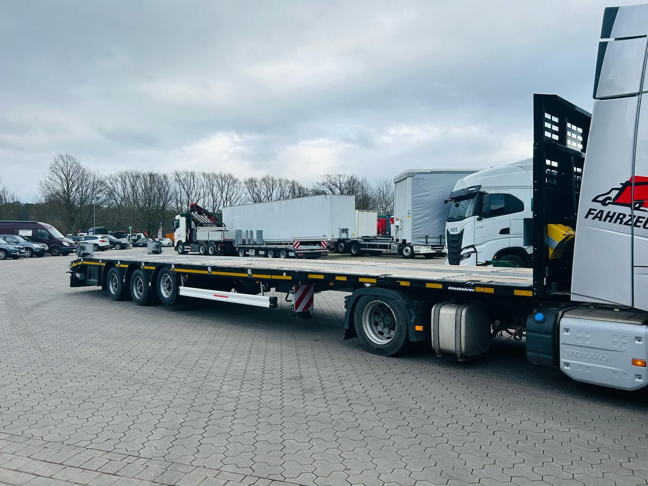 Kässbohrer SPS Mega Schwerlast Plattform Lenkachse - Dropside/ Flatbed semi-trailer: picture 4 Kässbohrer SPS Mega Schwerlast Plattform Lenkachse - Dropside/ Flatbed semi-trailer: picture 4