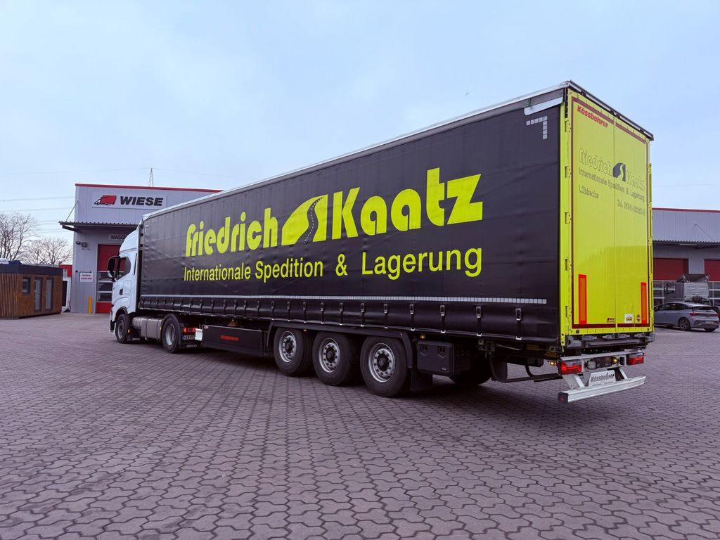 Kässbohrer Schiebeplanen Auflieger Neuwertig Vollausstattun Kässbohrer Schiebeplanen Auflieger Neuwertig Vollausstattun - Curtainsider semi-trailer: picture 1 Kässbohrer Schiebeplanen Auflieger Neuwertig Vollausstattun Kässbohrer Schiebeplanen Auflieger Neuwertig Vollausstattun - Curtainsider semi-trailer: picture 1