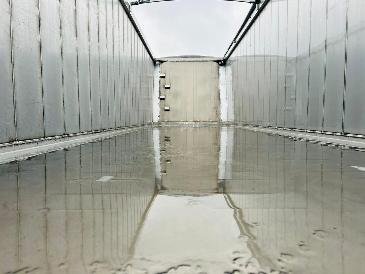 Leasing of  Kempf SKM 36/3 AK Alu Kipper 55 m³ Waschgerät Kempf SKM 36/3 AK Alu Kipper 55 m³ Waschgerät: picture 10