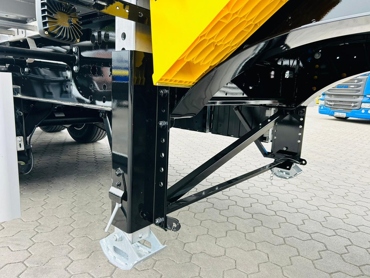 Tipper semi-trailer Kempf SKM 36/3 SHL-Light 3-Achs Stahl Kipper 51m³: picture 11