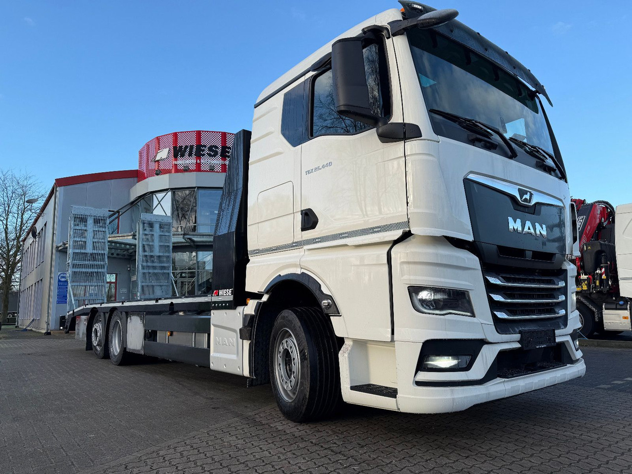 Leasing of MAN Baumaschinen- Arbeitsbühnentransporter Rampen MAN Baumaschinen- Arbeitsbühnentransporter Rampen: picture 9 Leasing of MAN Baumaschinen- Arbeitsbühnentransporter Rampen MAN Baumaschinen- Arbeitsbühnentransporter Rampen: picture 9