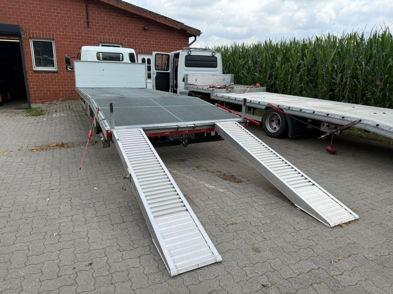 Mitsubishi Fuso Canter 7C18 Arbeitsbühnentransporter - Car transporter truck: picture 3 Mitsubishi Fuso Canter 7C18 Arbeitsbühnentransporter - Car transporter truck: picture 3