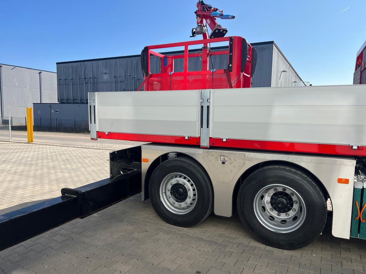 Tractor unit MAN 8x4 Hydro mit F1150 inkl Jib und Winde Korb: picture 8