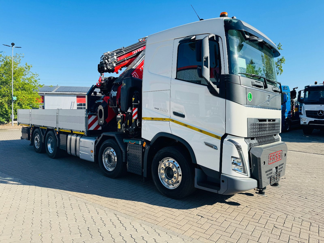 Volvo FH 500 8x2 mit F710RA.2.27 L426 und V20 Winde - Dropside/ Flatbed truck, Crane truck: picture 2 Volvo FH 500 8x2 mit F710RA.2.27 L426 und V20 Winde - Dropside/ Flatbed truck, Crane truck: picture 2