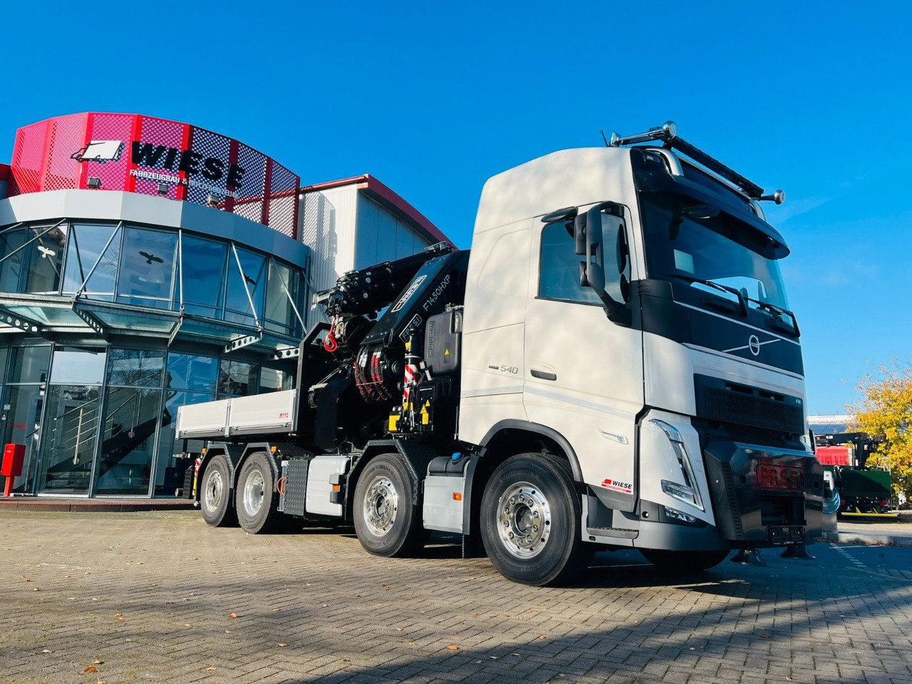 Volvo FH 540 SZM mit F1450 HXP Fly Jib + Winde - Dropside/ Flatbed truck, Crane truck: picture 1 Volvo FH 540 SZM mit F1450 HXP Fly Jib + Winde - Dropside/ Flatbed truck, Crane truck: picture 1