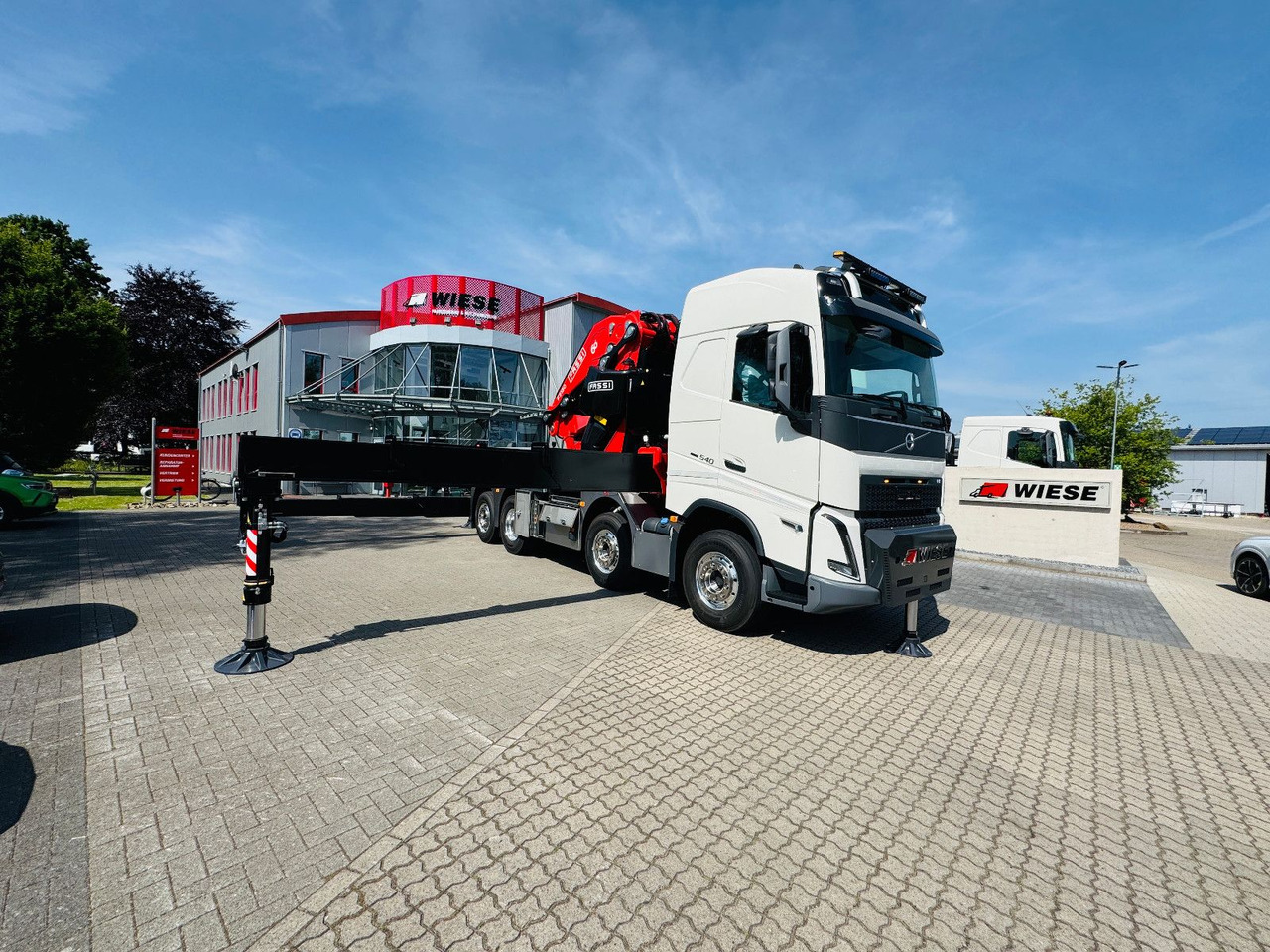 Volvo FH 540 mit Fassi F2150RAL Fly Jib + Winde - Crane truck: picture 3 Volvo FH 540 mit Fassi F2150RAL Fly Jib + Winde - Crane truck: picture 3