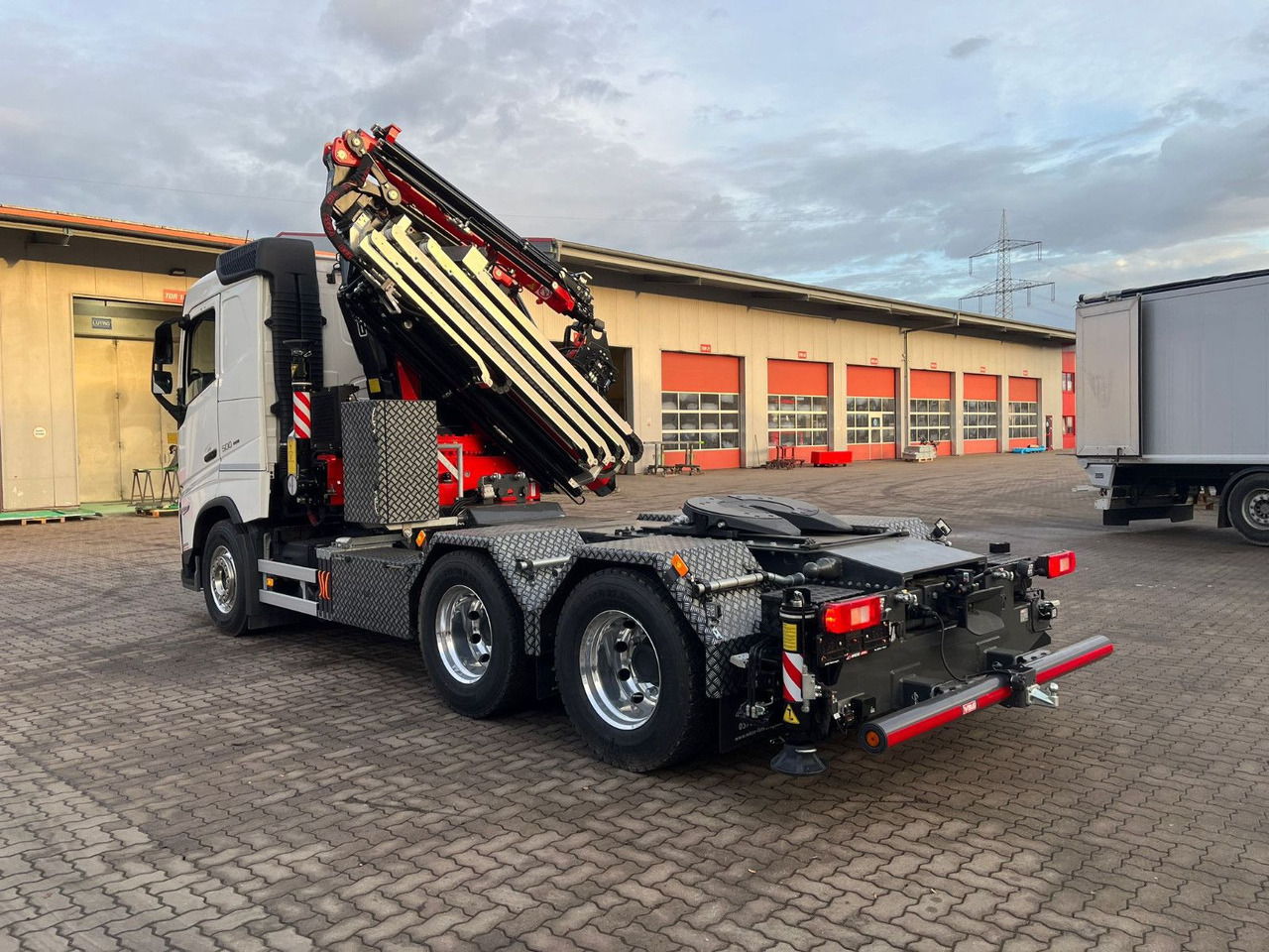 Volvo FH500 6x2 mit Fassi F545 2.27 JIB Winde sofort - Crane truck: picture 4 Volvo FH500 6x2 mit Fassi F545 2.27 JIB Winde sofort - Crane truck: picture 4