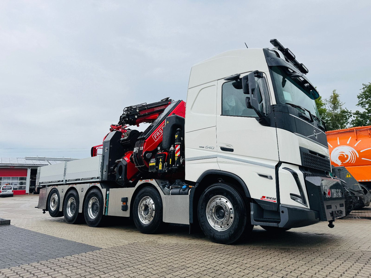 Volvo FH540 10x4 mit F1150 Ladekran, Sattelzugmaschine - Dropside/ Flatbed truck, Crane truck: picture 2 Volvo FH540 10x4 mit F1150 Ladekran, Sattelzugmaschine - Dropside/ Flatbed truck, Crane truck: picture 2