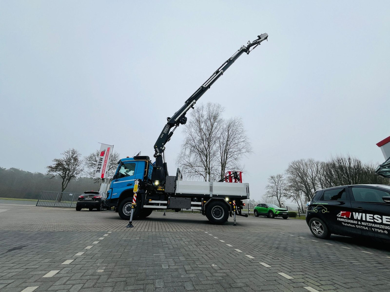 Dropside/ Flatbed truck, Crane truck Volvo FMX 500 inkl. F345RB.2.24 & L324 +V20 & Korb: picture 7