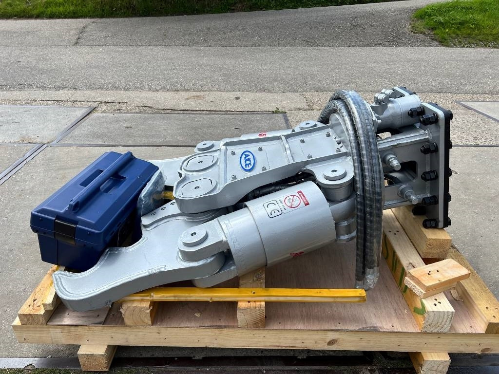 AJCE ACR52H Concrete Crusher Cisaille de démolition - Broom: picture 1 AJCE ACR52H Concrete Crusher Cisaille de démolition - Broom: picture 1