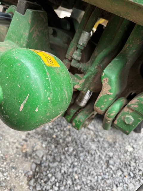 JOHN DEERE 6150 M - Farm tractor: picture 2 JOHN DEERE 6150 M - Farm tractor: picture 2