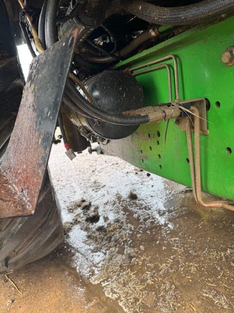 JOHN DEERE 6534 Premium - Farm tractor: picture 2 JOHN DEERE 6534 Premium - Farm tractor: picture 2