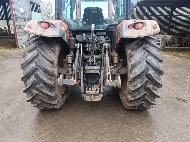 MASSEY FERGUSON 5711M - Farm tractor: picture 3 MASSEY FERGUSON 5711M - Farm tractor: picture 3