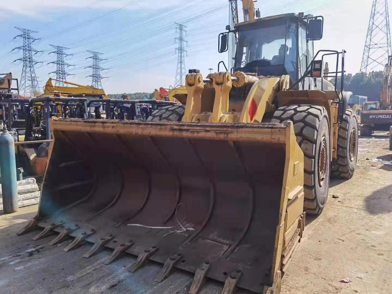 CATERPILLAR 980H - Wheel loader: picture 2 CATERPILLAR 980H - Wheel loader: picture 2