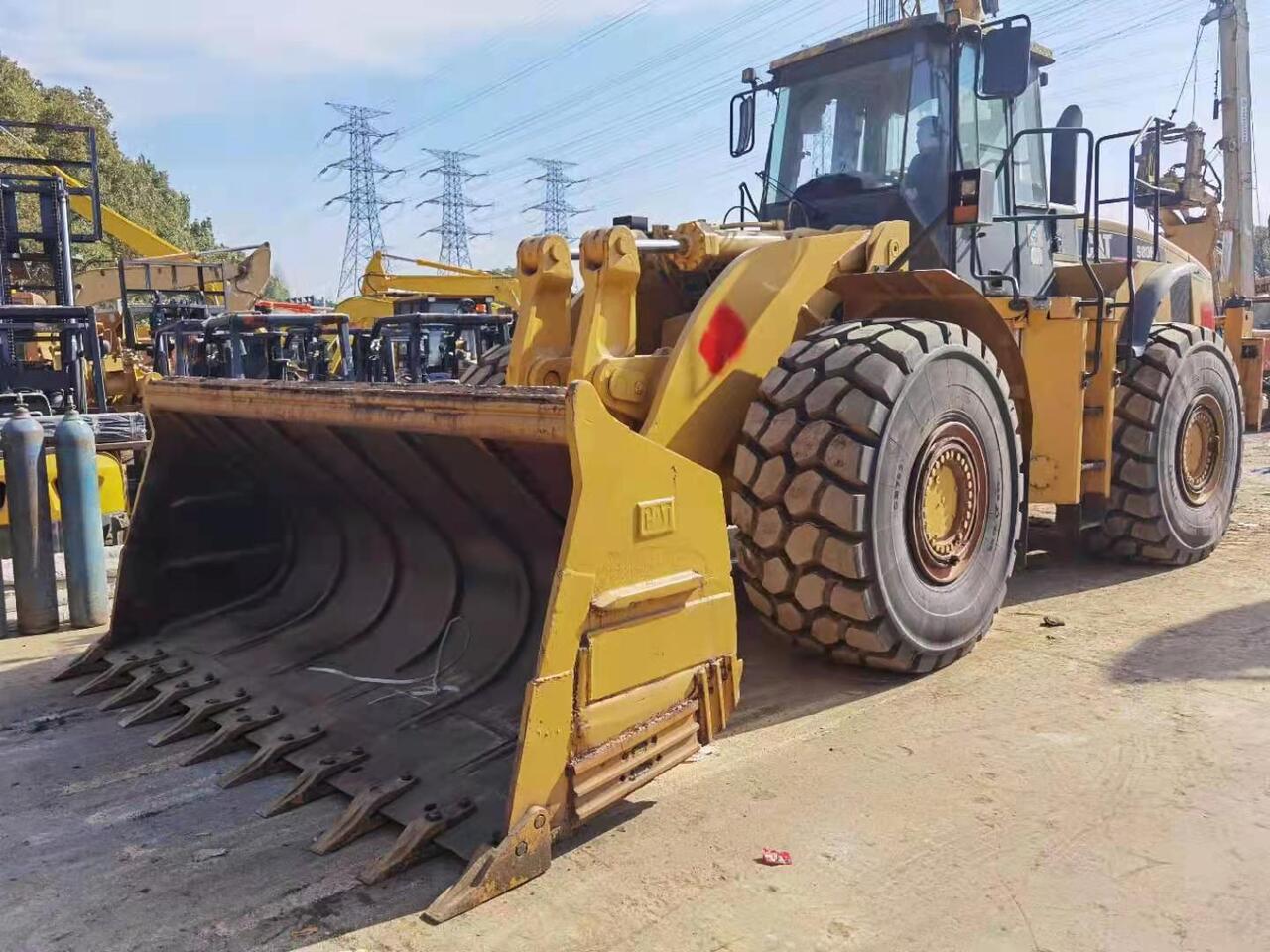 CATERPILLAR 980H - Wheel loader: picture 3 CATERPILLAR 980H - Wheel loader: picture 3