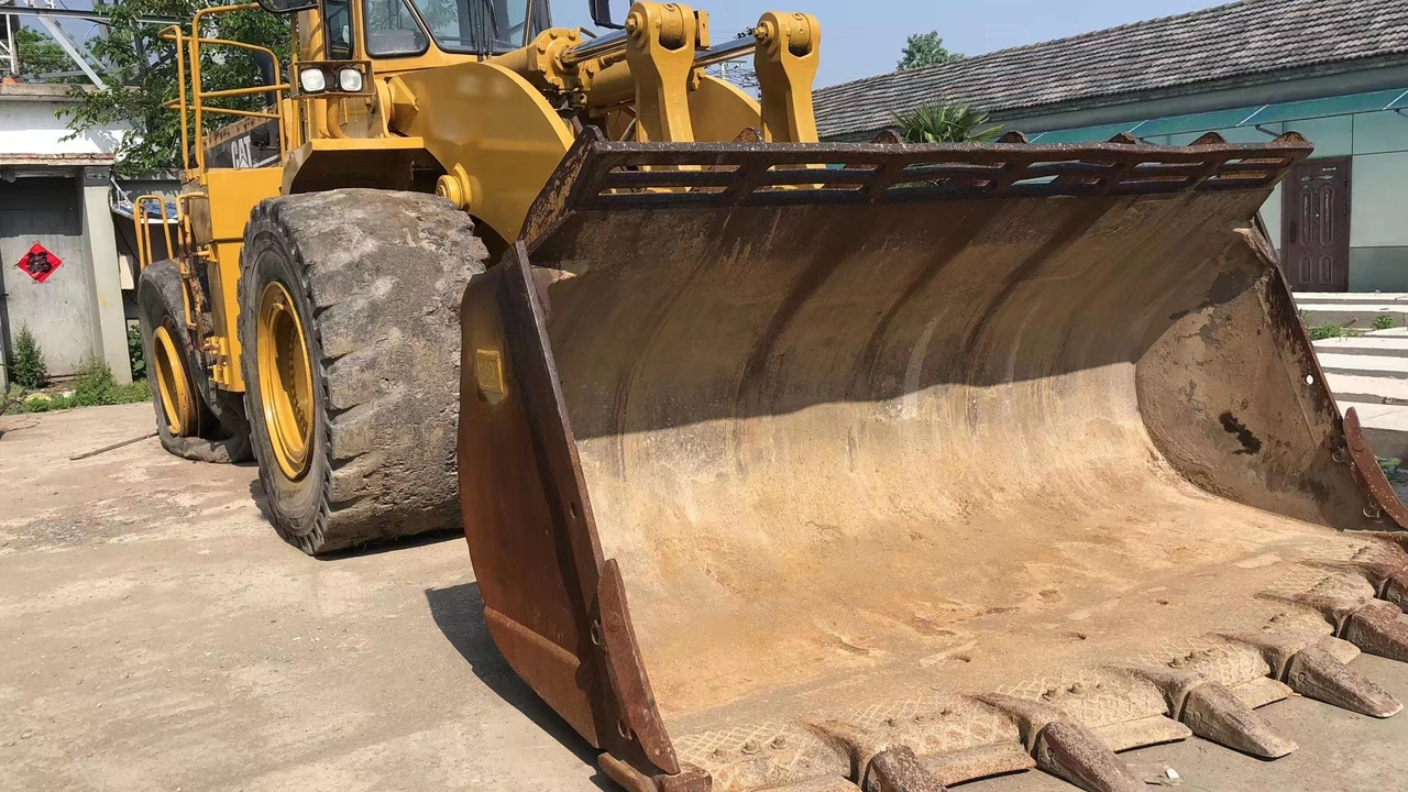 CATERPILLAR 988B - Wheel loader: picture 3 CATERPILLAR 988B - Wheel loader: picture 3