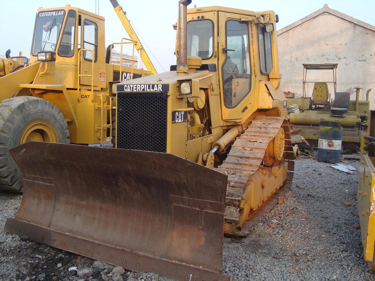 CATERPILLAR D4H - Bulldozer: picture 4 CATERPILLAR D4H - Bulldozer: picture 4
