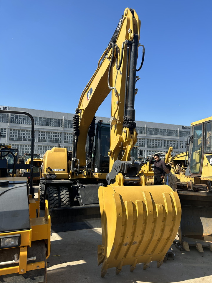 CATERPILLAR M318 - Wheel excavator: picture 4 CATERPILLAR M318 - Wheel excavator: picture 4