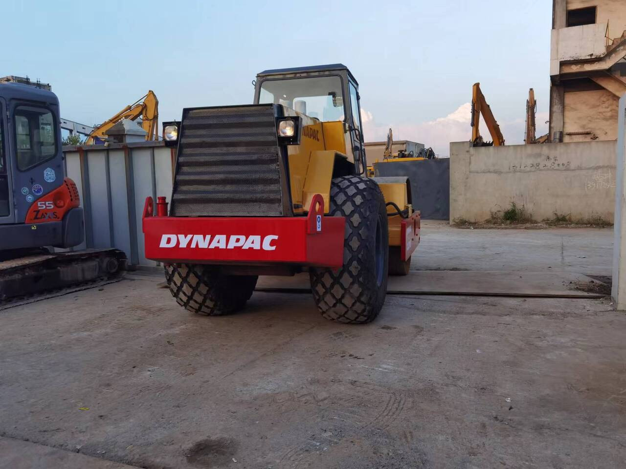 DYNAPAC CA301D - Roller: picture 3 DYNAPAC CA301D - Roller: picture 3