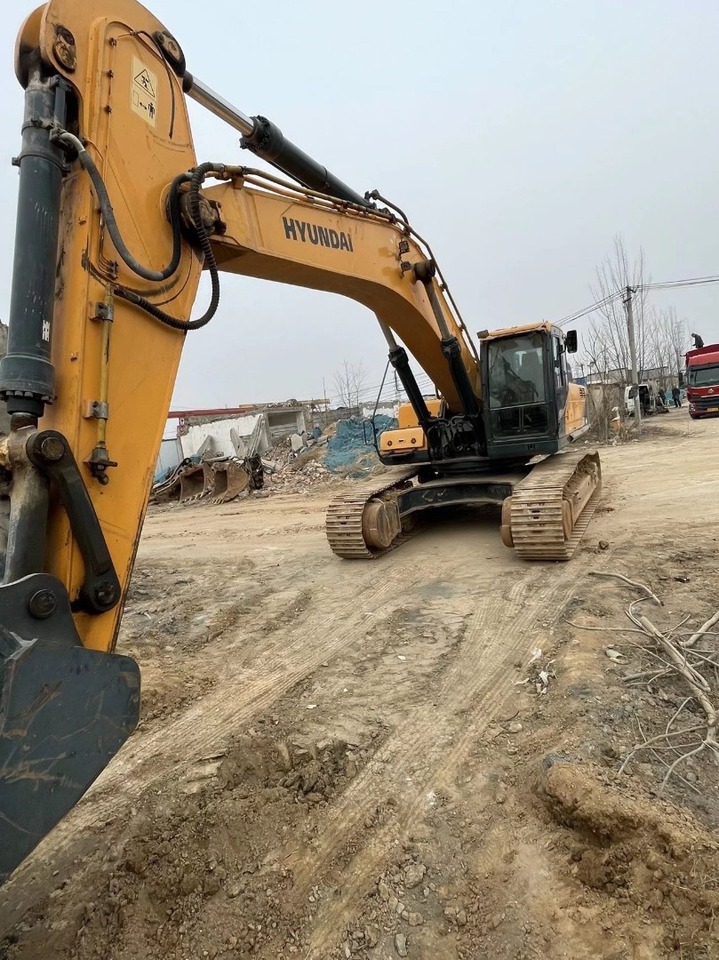 HITACHI R485 - Crawler excavator: picture 2 HITACHI R485 - Crawler excavator: picture 2