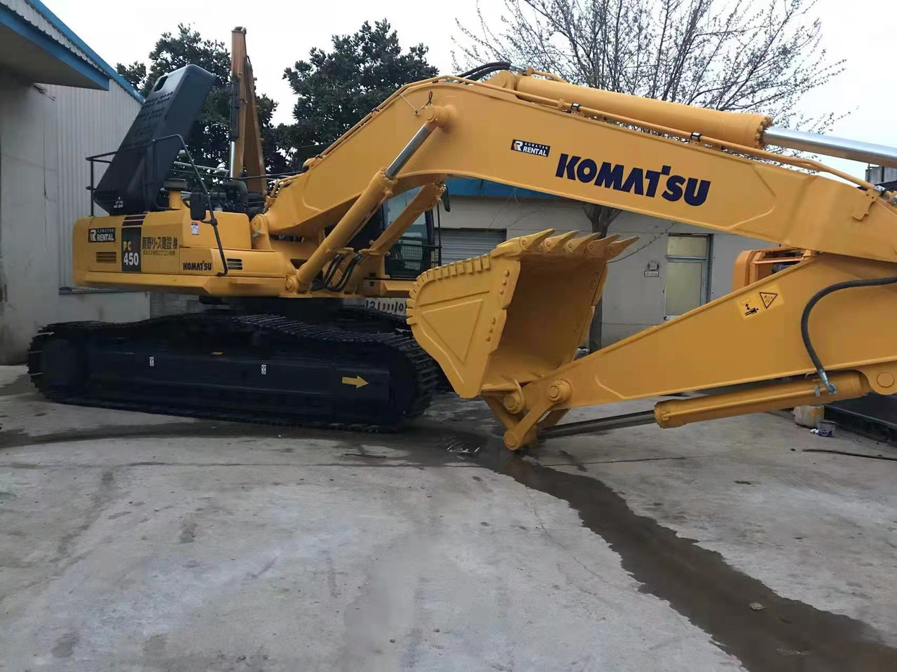 KOMATSU PC450-7-excavator - Crawler excavator: picture 1 KOMATSU PC450-7-excavator - Crawler excavator: picture 1