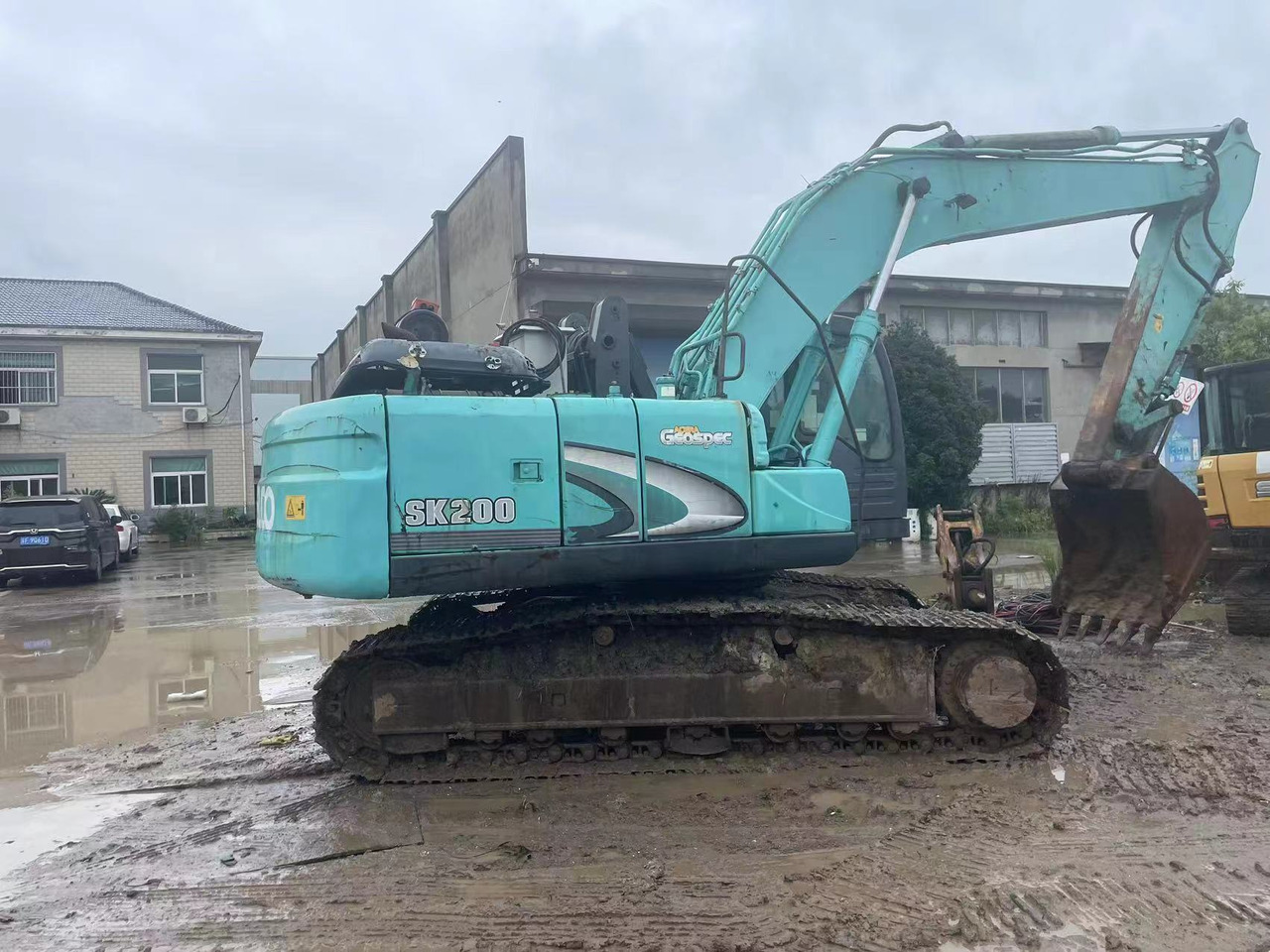 Kobelco SK200 - Crawler excavator: picture 4 Kobelco SK200 - Crawler excavator: picture 4