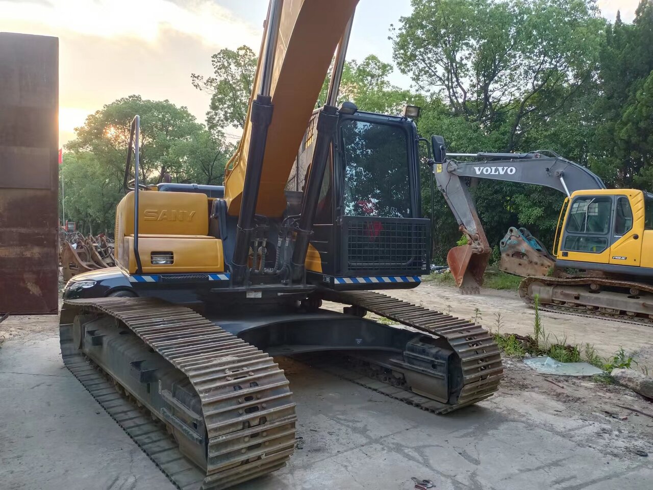 SANY SY215C - Crawler excavator: picture 4 SANY SY215C - Crawler excavator: picture 4