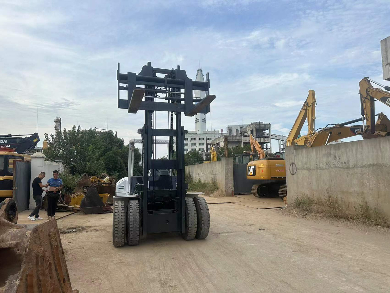 TCM FD100 Z8 - Forklift: picture 4 TCM FD100 Z8 - Forklift: picture 4