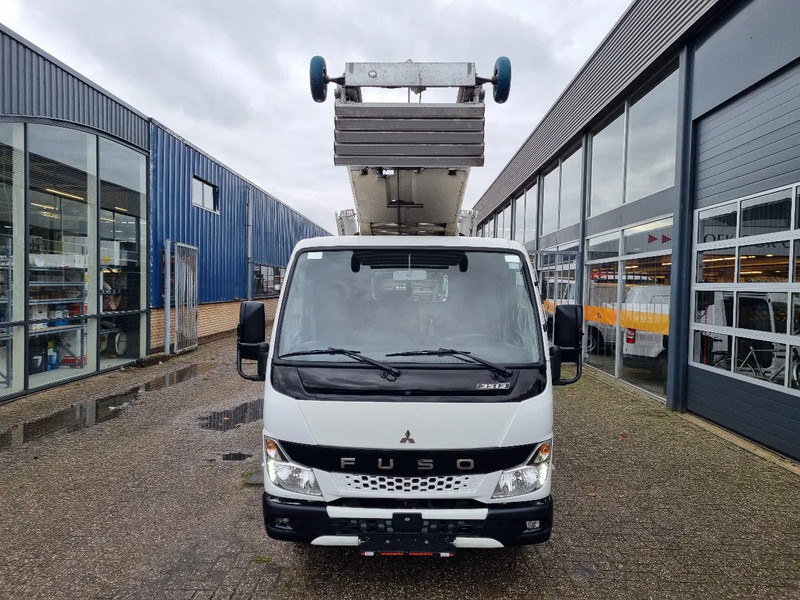 Commercial vehicle FUSO Canter 35S13/ Ladderlift 26m/ Leiterlift / Umzugslift/ Mobellift: picture 6 Commercial vehicle FUSO Canter 35S13/ Ladderlift 26m/ Leiterlift / Umzugslift/ Mobellift: picture 6