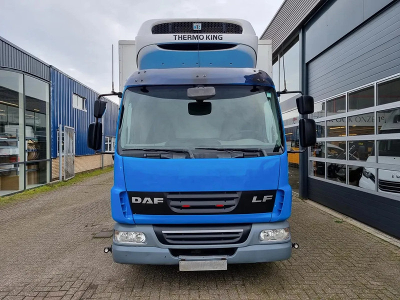 DAF LF 45.220 Kuhlkoffer Thermoking T1000R LBW ST380V EURO EEV - Refrigerated truck: picture 3 DAF LF 45.220 Kuhlkoffer Thermoking T1000R LBW ST380V EURO EEV - Refrigerated truck: picture 3