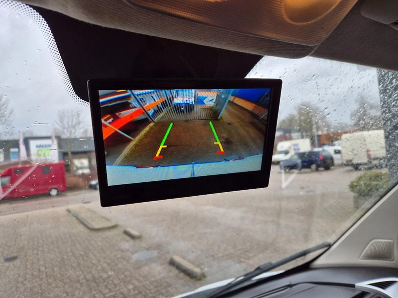 Refrigerated delivery van Fiat Ducato 2.3D L2H2 Koelwagen/ Carrier Xarios 300/ Standby 230V: picture 17 Refrigerated delivery van Fiat Ducato 2.3D L2H2 Koelwagen/ Carrier Xarios 300/ Standby 230V: picture 17