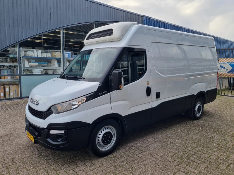 Iveco Daily 35S17 3.0D Koelwagen TK V300MAX st 230V +20C / -20C - Refrigerated delivery van: picture 4 Iveco Daily 35S17 3.0D Koelwagen TK V300MAX st 230V +20C / -20C - Refrigerated delivery van: picture 4
