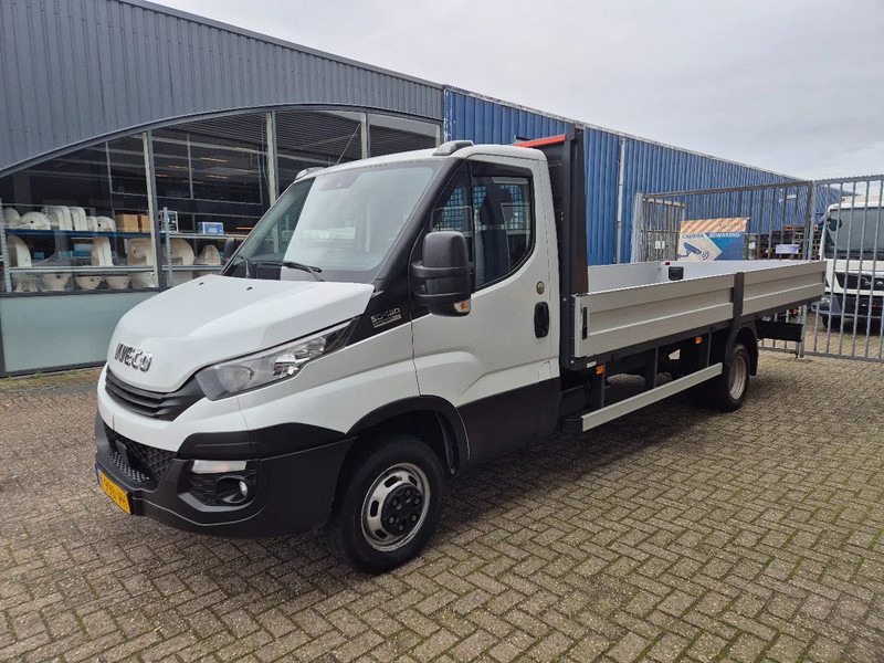 Iveco Daily 50C18 Pritsche 3.0D Euro 6 Hi-Matic GVW 3500 kg - Open body delivery van: picture 5 Iveco Daily 50C18 Pritsche 3.0D Euro 6 Hi-Matic GVW 3500 kg - Open body delivery van: picture 5