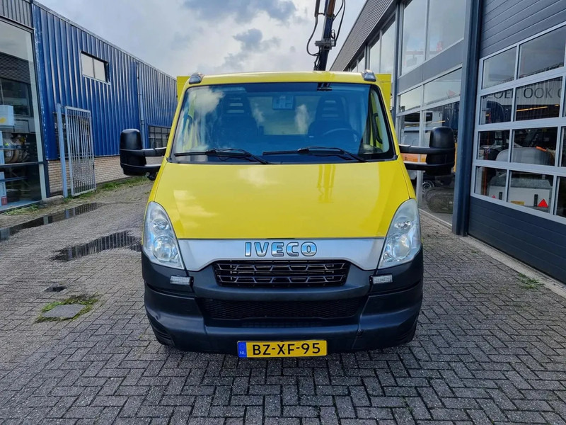 Iveco Daily 70C17 Servicewagen/ Kraan/ Winch - Crane truck: picture 3 Iveco Daily 70C17 Servicewagen/ Kraan/ Winch - Crane truck: picture 3