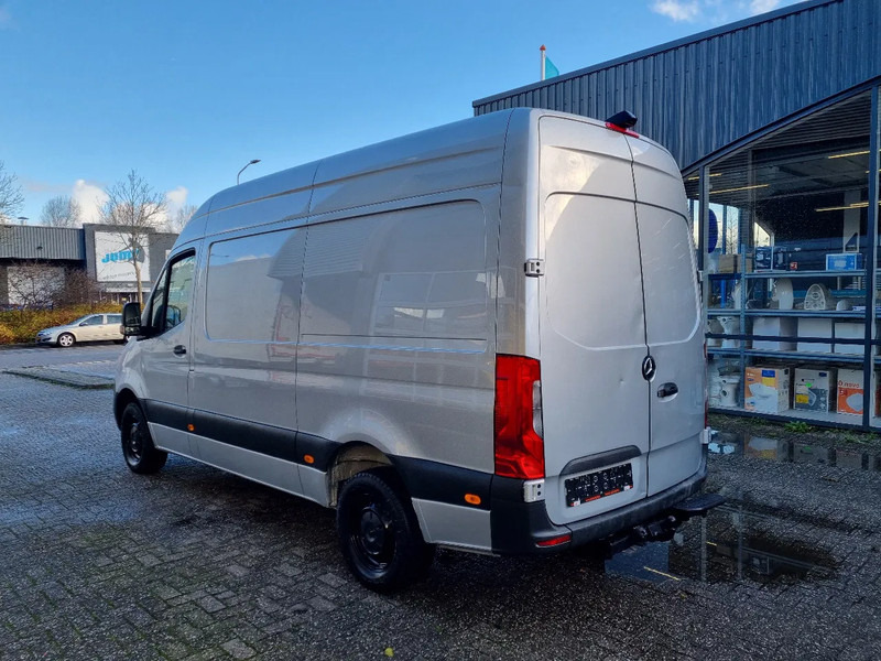 Mercedes-Benz Sprinter 316 CDI L2H2 2.2 CDI RWD Euro 6C - Panel van: picture 5 Mercedes-Benz Sprinter 316 CDI L2H2 2.2 CDI RWD Euro 6C - Panel van: picture 5