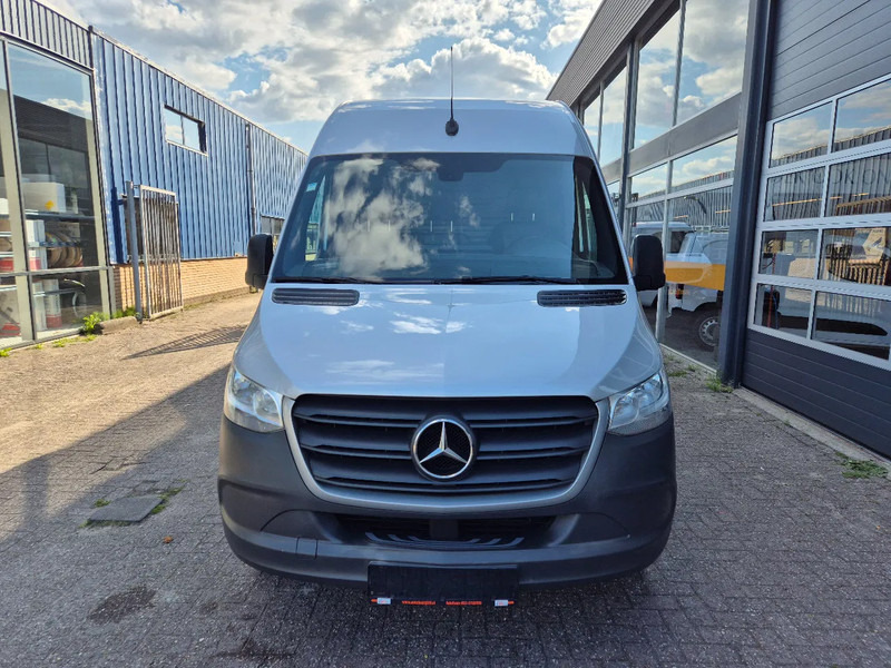 Mercedes-Benz Sprinter 316 CDI L2H2 RWD Euro 6C/ Airco/ Navi - Panel van: picture 3 Mercedes-Benz Sprinter 316 CDI L2H2 RWD Euro 6C/ Airco/ Navi - Panel van: picture 3