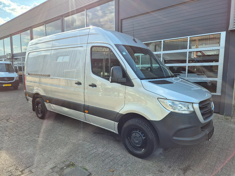 Mercedes-Benz Sprinter 316 CDI L2H2 RWD Euro 6C/ Airco/ Navi - Panel van: picture 1 Mercedes-Benz Sprinter 316 CDI L2H2 RWD Euro 6C/ Airco/ Navi - Panel van: picture 1