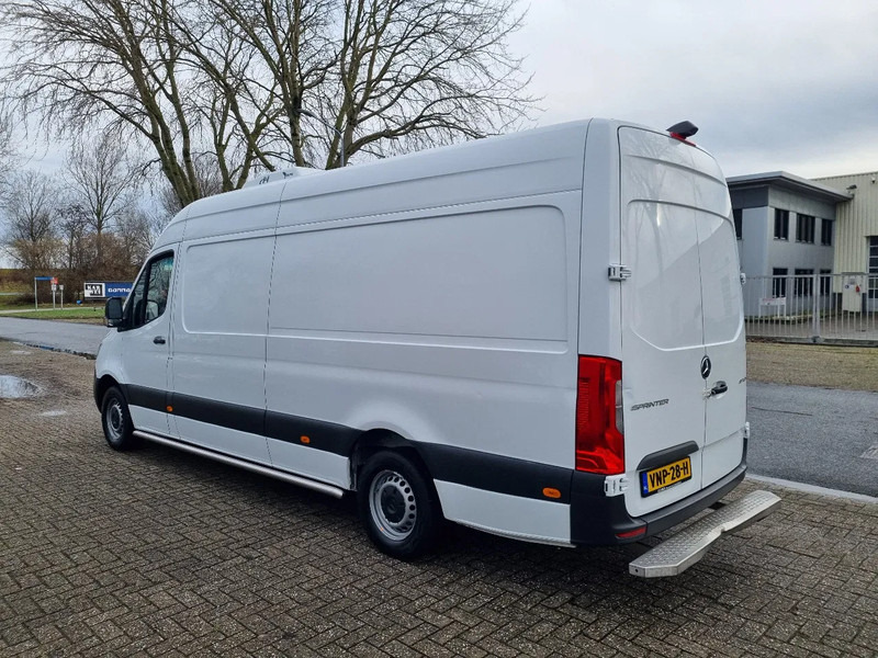Mercedes-Benz Sprinter 317 CDI Koelwagen Konvekta +20C/-20C ST 230V - Refrigerated delivery van: picture 5 Mercedes-Benz Sprinter 317 CDI Koelwagen Konvekta +20C/-20C ST 230V - Refrigerated delivery van: picture 5