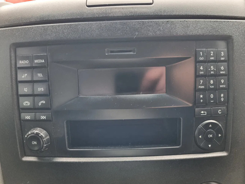 Closed box van Mercedes-Benz Sprinter 513 CDI Koffer 21kub 130 pk Euro 5B GVW 5300 KG: picture 20