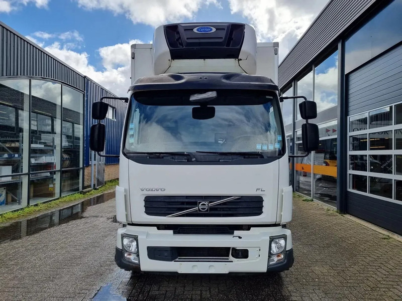 Volvo FL 12.220 Kuhlkoffer/ Carrier Supra 850 MULTITEMP -30+30/ LBW - Refrigerated truck: picture 3 Volvo FL 12.220 Kuhlkoffer/ Carrier Supra 850 MULTITEMP -30+30/ LBW - Refrigerated truck: picture 3