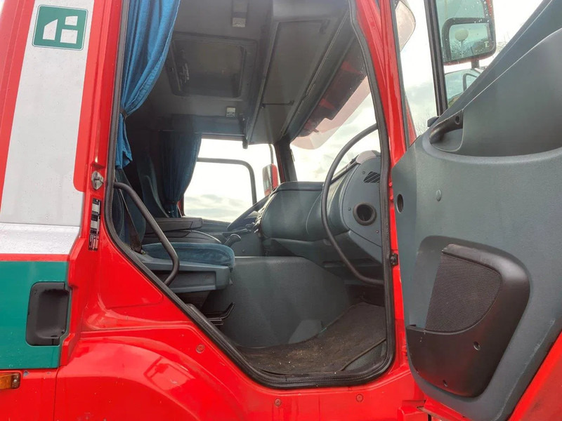 DAF CF 85.380 8x4 HOLLAND TRUCK MANUAL GEARBOX FULL STEEL SPRING - Cable system truck: picture 4 DAF CF 85.380 8x4 HOLLAND TRUCK MANUAL GEARBOX FULL STEEL SPRING - Cable system truck: picture 4