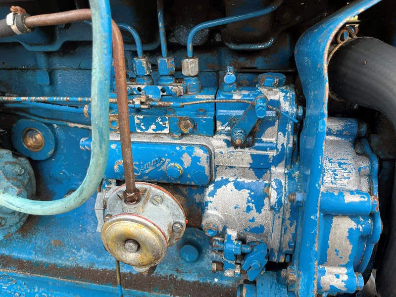 Ford 5000 5000 2WD Agricultural Tractor - Farm tractor: picture 4 Ford 5000 5000 2WD Agricultural Tractor - Farm tractor: picture 4